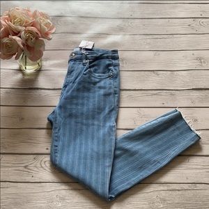 Good American Good Legs Crop Striped Jeans Size 26